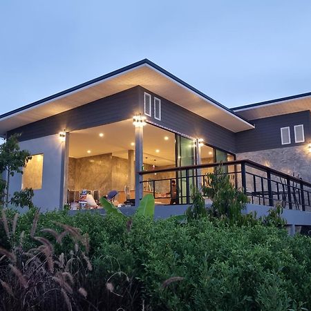 Hotel เต้นท์โดมเขาค้อ Lung Bun Camp à Ban Nong Rang Chang Extérieur photo