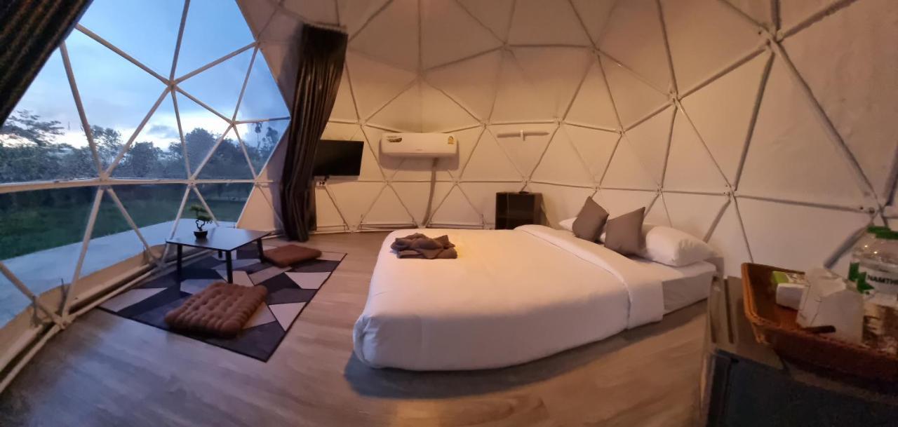 Hotel เต้นท์โดมเขาค้อ Lung Bun Camp à Ban Nong Rang Chang Extérieur photo
