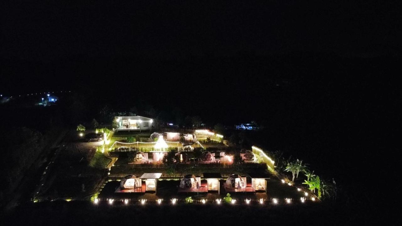 Hotel เต้นท์โดมเขาค้อ Lung Bun Camp à Ban Nong Rang Chang Extérieur photo
